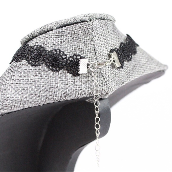 Retro Floral Black Lace Fabric Choker Necklace - Picture 2 of 3
